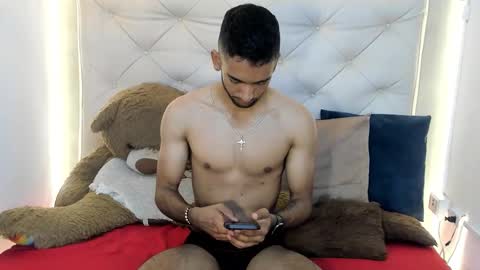 maicolparker0 online show from March 2026 01:37:02 PM