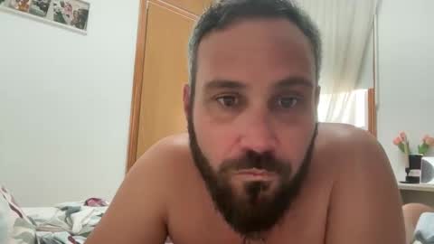 Maikel61 online show from December 2025 04:56:01 PM