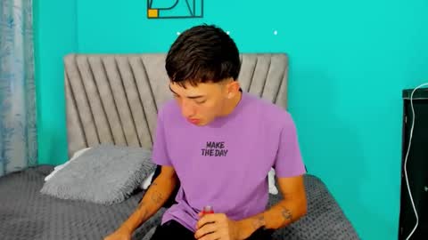 Maikol online show from April 2026 12:28:01 PM