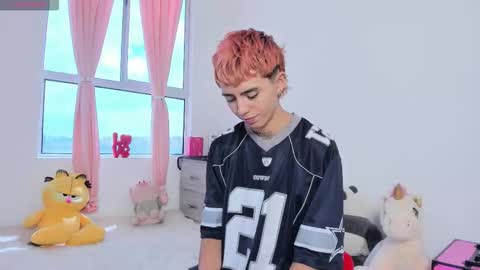 maiky_cooper01 online show from March 2026 03:07:02 PM