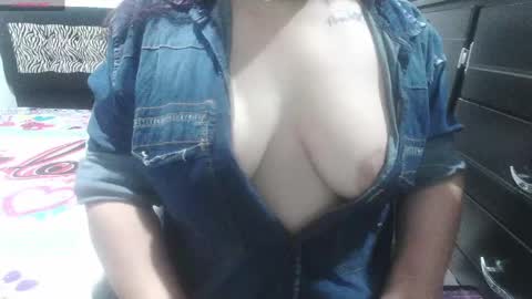 mailini007 online show from April 2026 04:52:01 PM