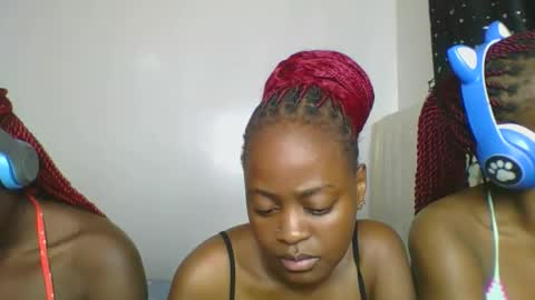 maira luv1 online show from March 2026 10:03:01 PM