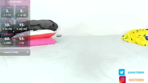 Snapshot of maite_newmilf chatting on December 2024 08:01:01 AM Maite online show from December 2024 08:01:01 AM