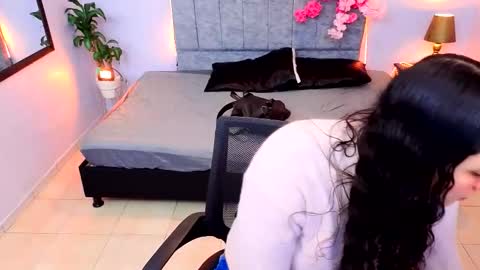 MAITE STONE1 online show from October 2025 03:27:01 AM