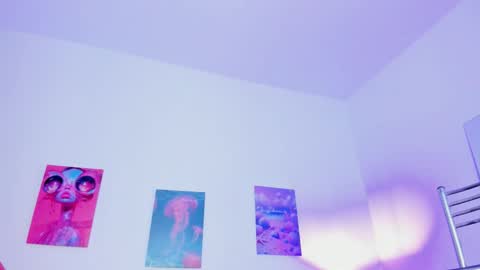 mai  online show from October 2025 06:52:02 PM