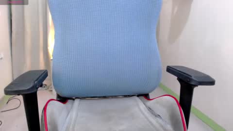 Annalyn online show from December 2024 07:07:02 PM