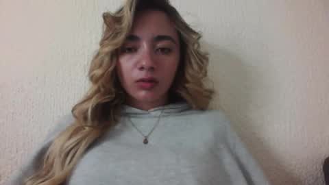 majo_gomezz online show from January 2026 11:32:02 PM