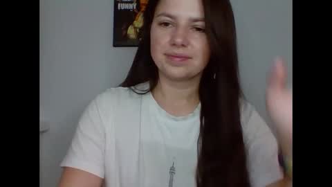 make_mesmile online show from November 2025 07:24:02 PM