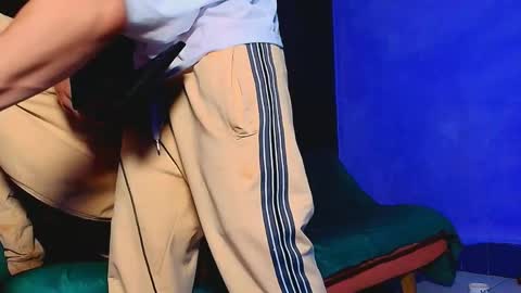 makell_bundchen online show from May 2026 09:49:01 AM
