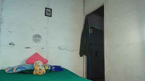Snapshot of makell_bundchen chatting on May 2026 11:17:02 AM makell_bundchen online show from May 2026 11:17:02 AM
