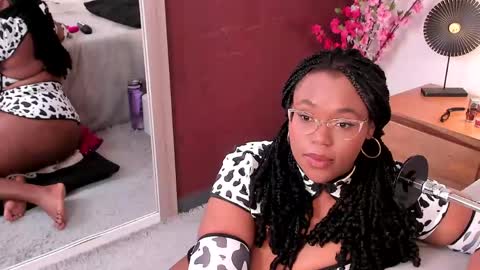 makena online show from May 2026 03:00:01 AM