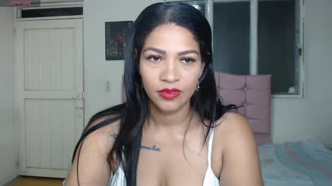 Snapshot of makennaa_1 chatting on April 2026 10:24:02 AM MAKENNAA online show from April 2026 10:24:02 AM