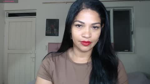 Snapshot of makennaa_1 chatting on April 2026 10:21:02 AM MAKENNAA online show from April 2026 10:21:02 AM