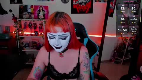 Snapshot of makii_33 chatting on November 2025 11:47:02 PM ... ... online show from November 2025 11:47:02 PM