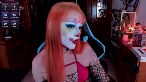 Snapshot of makii_33 chatting on December 2025 12:38:02 AM ... ... online show from December 2025 12:38:02 AM