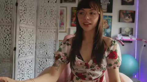 MakiyahBelle online show from June 2026 04:02:01 AM