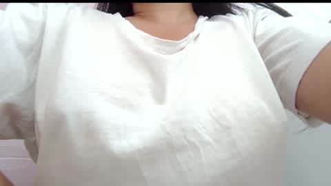 Snapshot of makulato chatting on June 2026 02:37:02 PM Maya online show from June 2026 02:37:02 PM