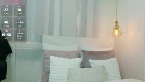 Malak Haddad online show from March 2026 12:00:02 PM