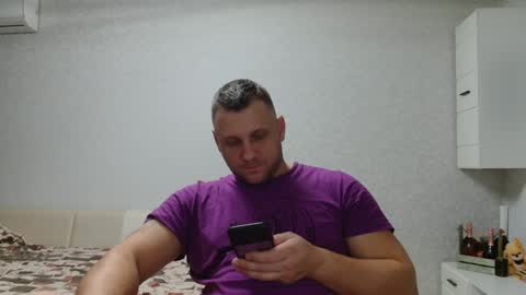 Snapshot of malchyshka chatting on December 2024 08:19:02 AM malchyshka online show from December 2024 08:19:02 AM