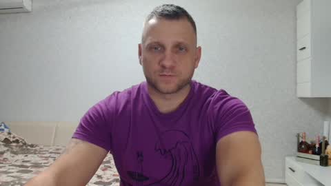 Snapshot of malchyshka chatting on December 2024 02:28:02 PM malchyshka online show from December 2024 02:28:02 PM