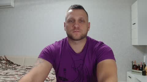 Snapshot of malchyshka chatting on December 2024 09:30:01 AM malchyshka online show from December 2024 09:30:01 AM