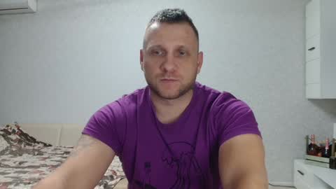 Snapshot of malchyshka chatting on December 2024 03:48:02 PM malchyshka online show from December 2024 03:48:02 PM