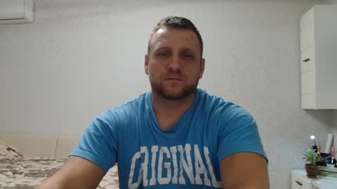 Snapshot of malchyshka chatting on December 2024 02:22:02 PM malchyshka online show from December 2024 02:22:02 PM