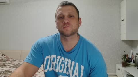 Snapshot of malchyshka chatting on December 2024 10:01:02 AM malchyshka online show from December 2024 10:01:02 AM