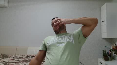 Snapshot of malchyshka chatting on January 2025 01:15:01 PM malchyshka online show from January 2025 01:15:01 PM