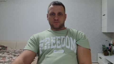 Snapshot of malchyshka chatting on January 2025 03:07:01 PM malchyshka online show from January 2025 03:07:01 PM