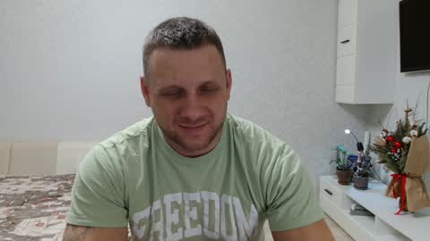 Snapshot of malchyshka chatting on January 2025 02:30:02 PM malchyshka online show from January 2025 02:30:02 PM