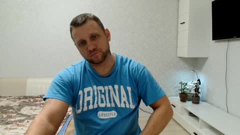 Snapshot of malchyshka chatting on February 2025 09:30:01 AM malchyshka online show from February 2025 09:30:01 AM