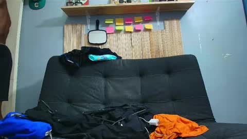 Snapshot of malcompierce chatting on February 2025 01:05:01 AM Malcom online show from February 2025 01:05:01 AM