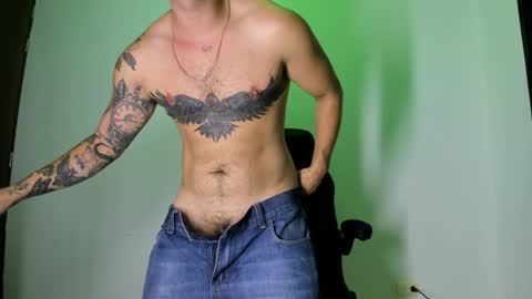 Snapshot of male_pussy chatting on December 2024 02:48:02 AM ADAM online show from December 2024 02:48:02 AM