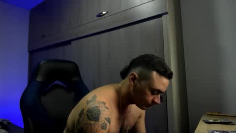 ADAM         online show from December 2025 09:34:02 PM