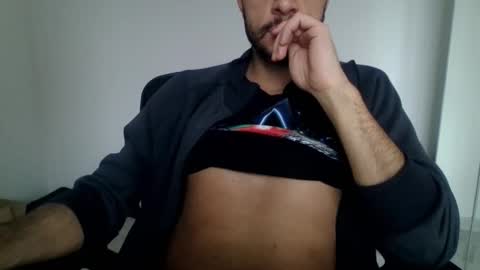 Snapshot of maleboyz chatting on January 2026 10:19:02 AM Boybi online show from January 2026 10:19:02 AM