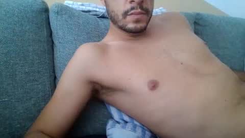 Snapshot of maleboyz chatting on June 2026 11:43:02 AM Boybi online show from June 2026 11:43:02 AM