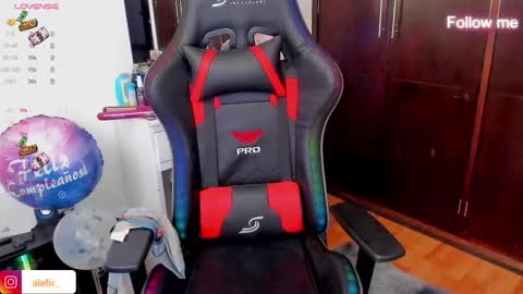 Snapshot of malefic_soul chatting on November 2025 08:52:01 PM MALEFIC online show from November 2025 08:52:01 PM