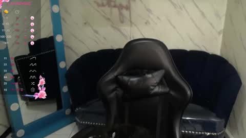 Snapshot of maleja_v_ chatting on December 2025 10:48:02 PM Hi Stream 800am to 200pm online show from December 2025 10:48:02 PM