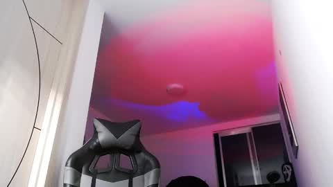 malek_xarx online show from May 2026 11:57:02 PM