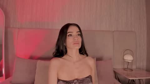 Snapshot of malena_angel_ chatting on November 2025 08:10:01 PM Malena Angel online show from November 2025 08:10:01 PM