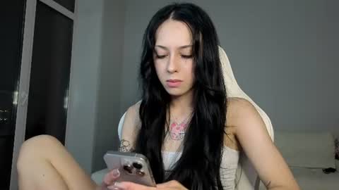 Snapshot of malenkiykamen chatting on July 2026 05:08:02 PM piu online show from July 2026 05:08:02 PM