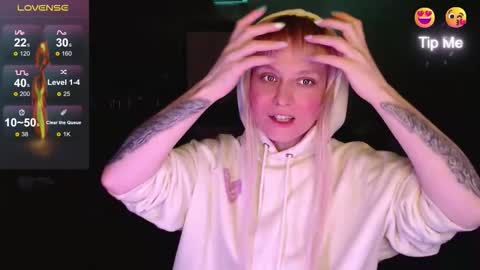 Mischelle online show from November 2025 09:59:01 PM