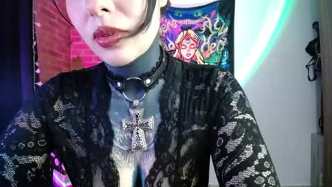 Snapshot of maliceinwonderland25 chatting on June 2026 03:25:01 AM Alice Asylum online show from June 2026 03:25:01 AM