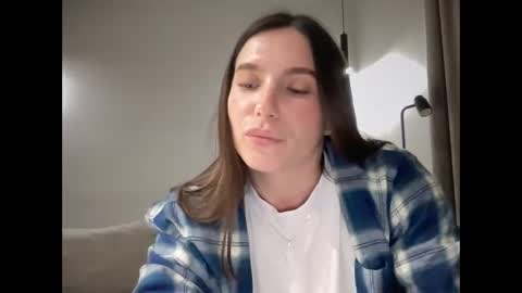 Snapshot of malina568708 chatting on December 2024 05:02:01 PM malina568708 online show from December 2024 05:02:01 PM