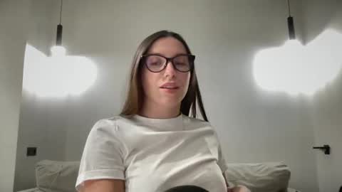 Snapshot of malina568708 chatting on January 2025 08:25:01 PM malina568708 online show from January 2025 08:25:01 PM