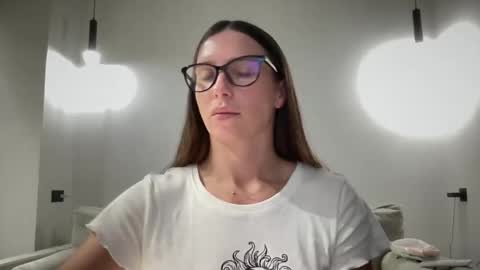 Snapshot of malina568708 chatting on October 2025 04:51:01 PM malina568708 online show from October 2025 04:51:01 PM