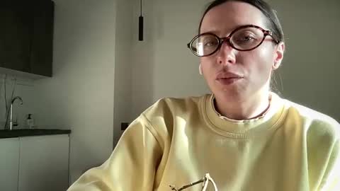 Snapshot of malina568708 chatting on February 2026 01:48:02 PM malina568708 online show from February 2026 01:48:02 PM