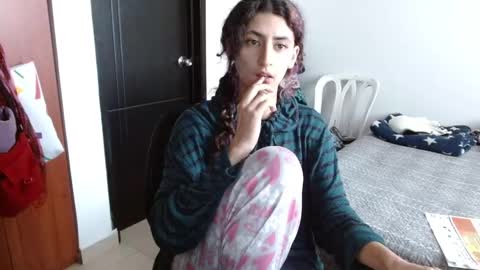 Snapshot of malitamuymal22 chatting on January 2025 08:37:02 PM Malita online show from January 2025 08:37:02 PM