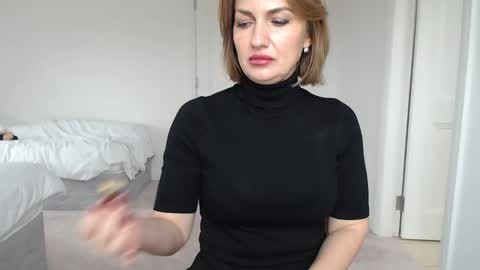 mallinia online show from March 2025 03:02:02 PM